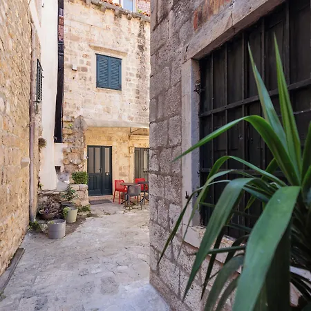 Booba Guest house
