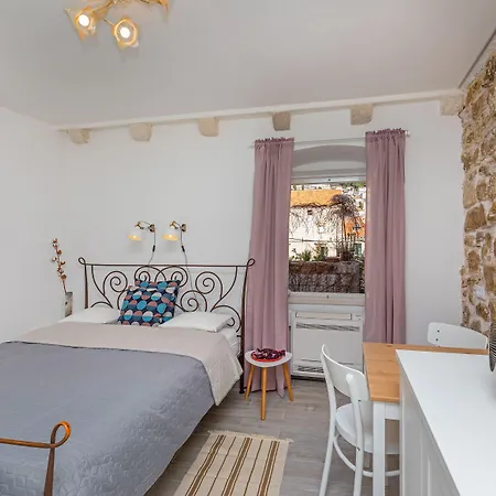 Booba Guest house 3*