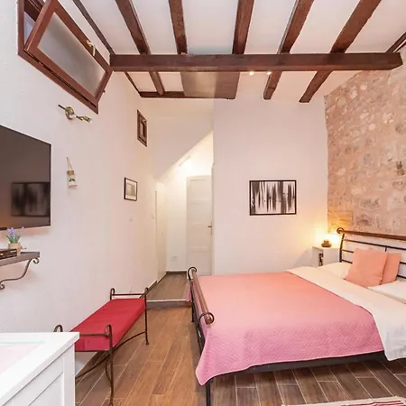 Booba ゲストハウス ドゥブロブニク